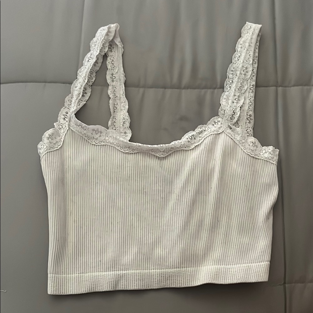White Lace Trim Ribbed Crop Top